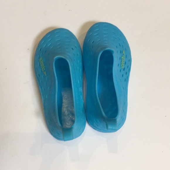 Speedo water shoes - Picture 3 of 5